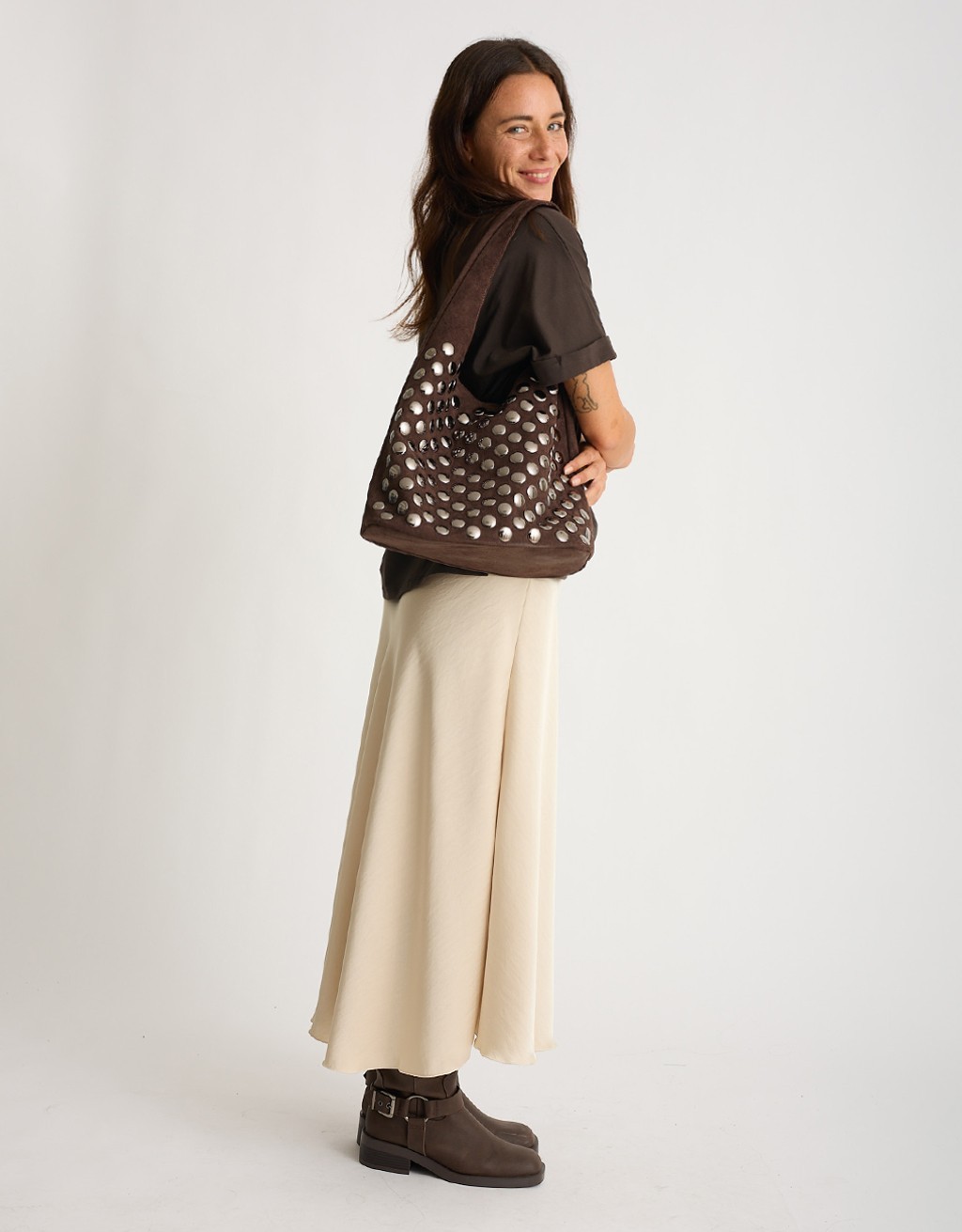 Borsa Hobo Soft-Touch Borchie Frontali
