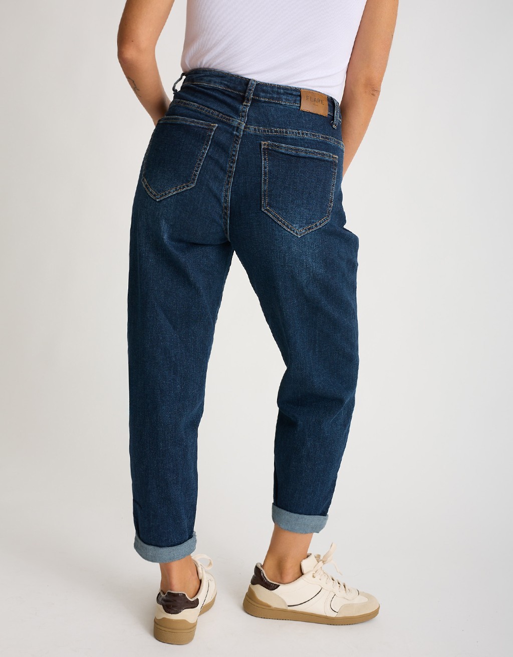 Jeans Mom Fit Lavaggio Scuro