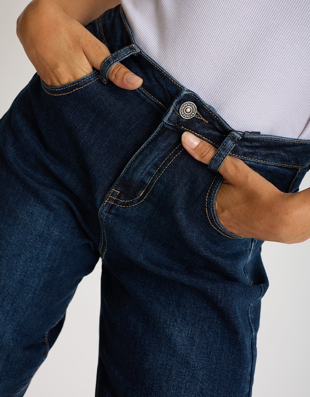 Jeans Mom Fit Lavaggio Scuro