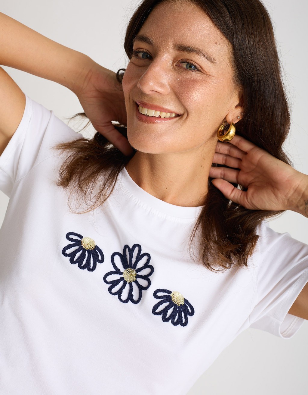 T-shirt Ricamo Margherite
