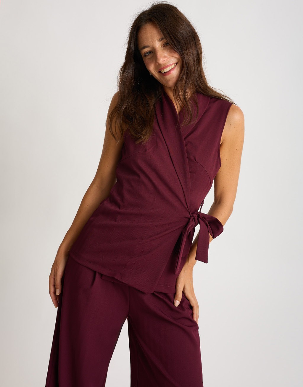Completo Gilet Fluido Effetto Spinato