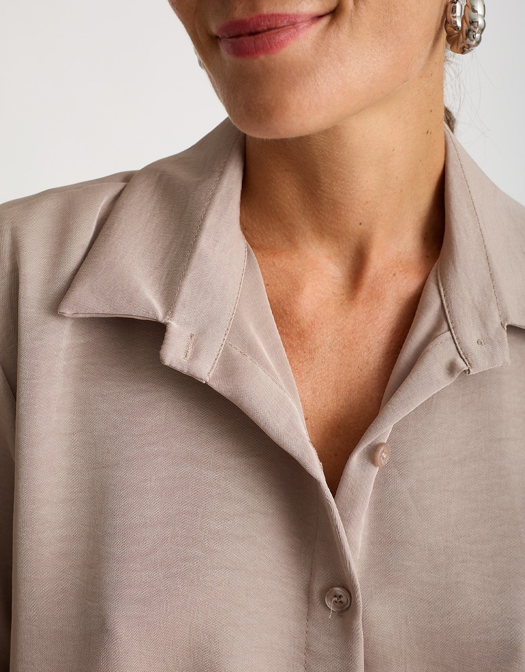 Camicia Fluida Over Effetto Satinato