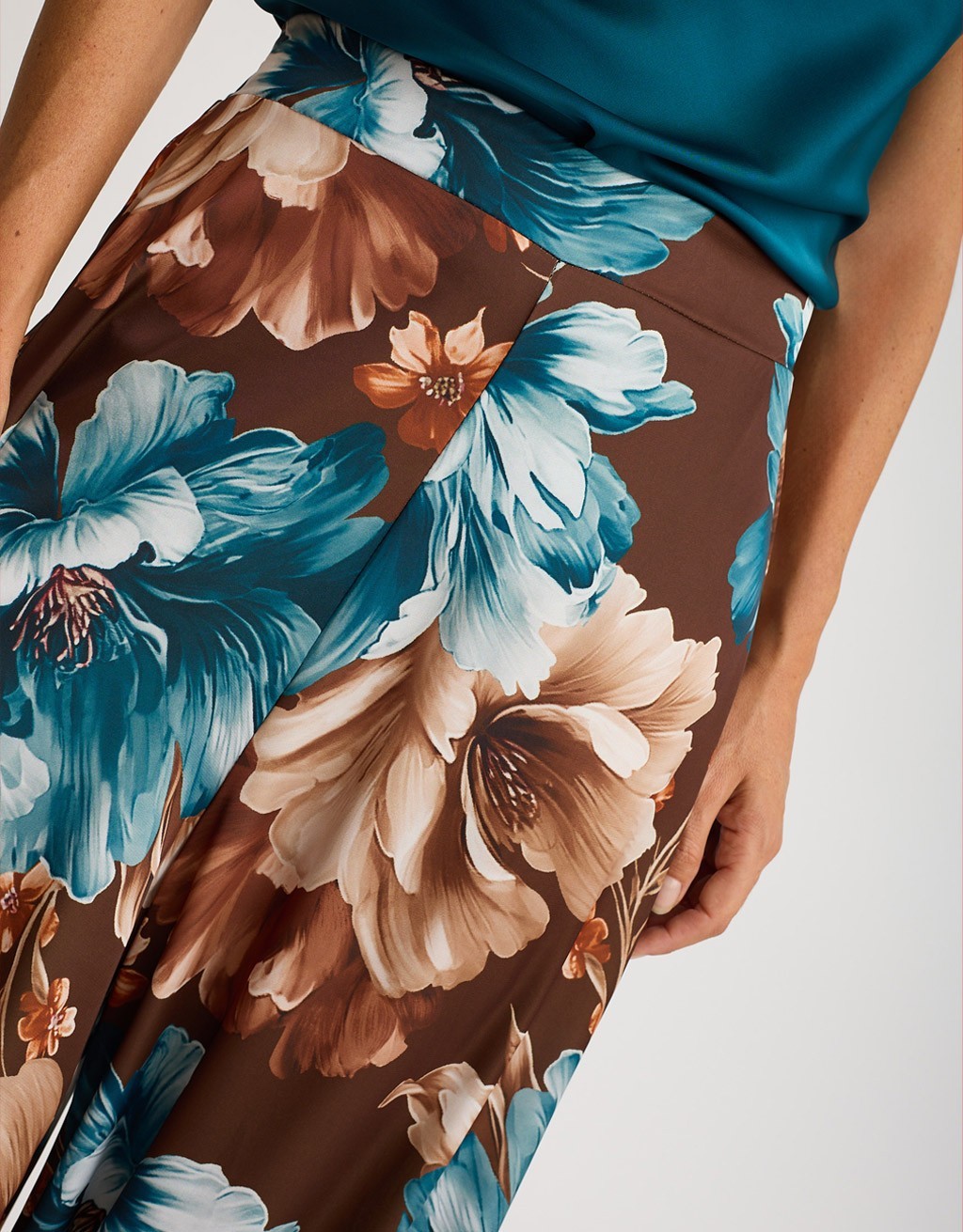 Pantagonna Raso Fantasia Fiore
