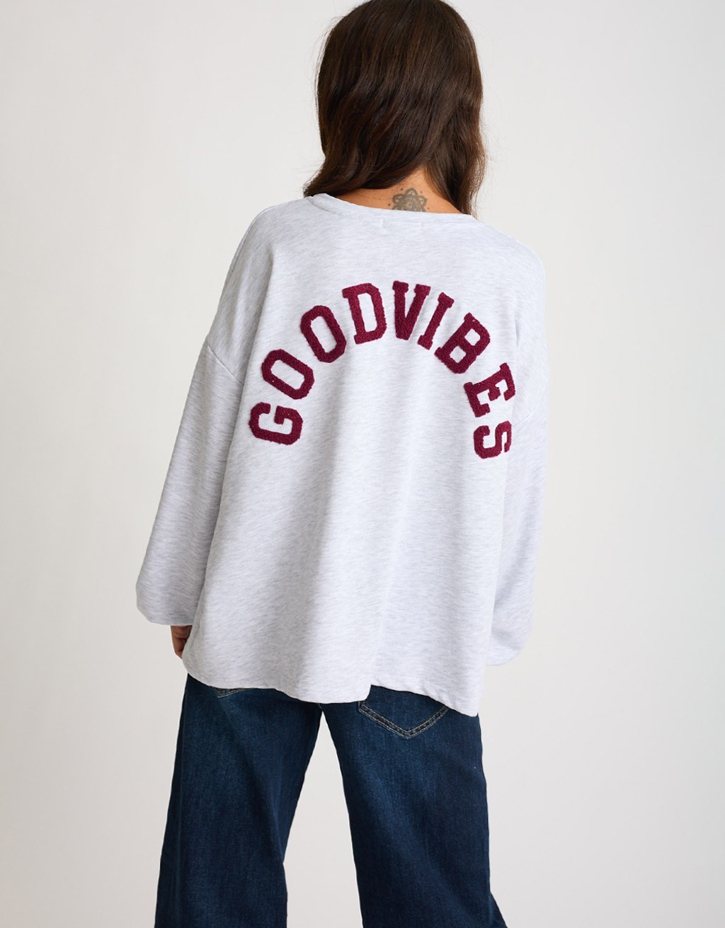 Felpa "Good Vibes"