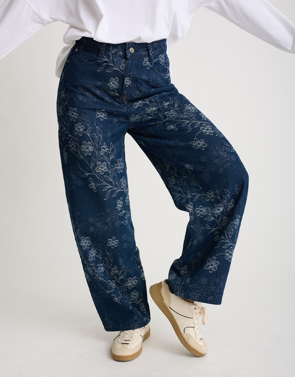 Jeans Baloon Ricamo Floreale