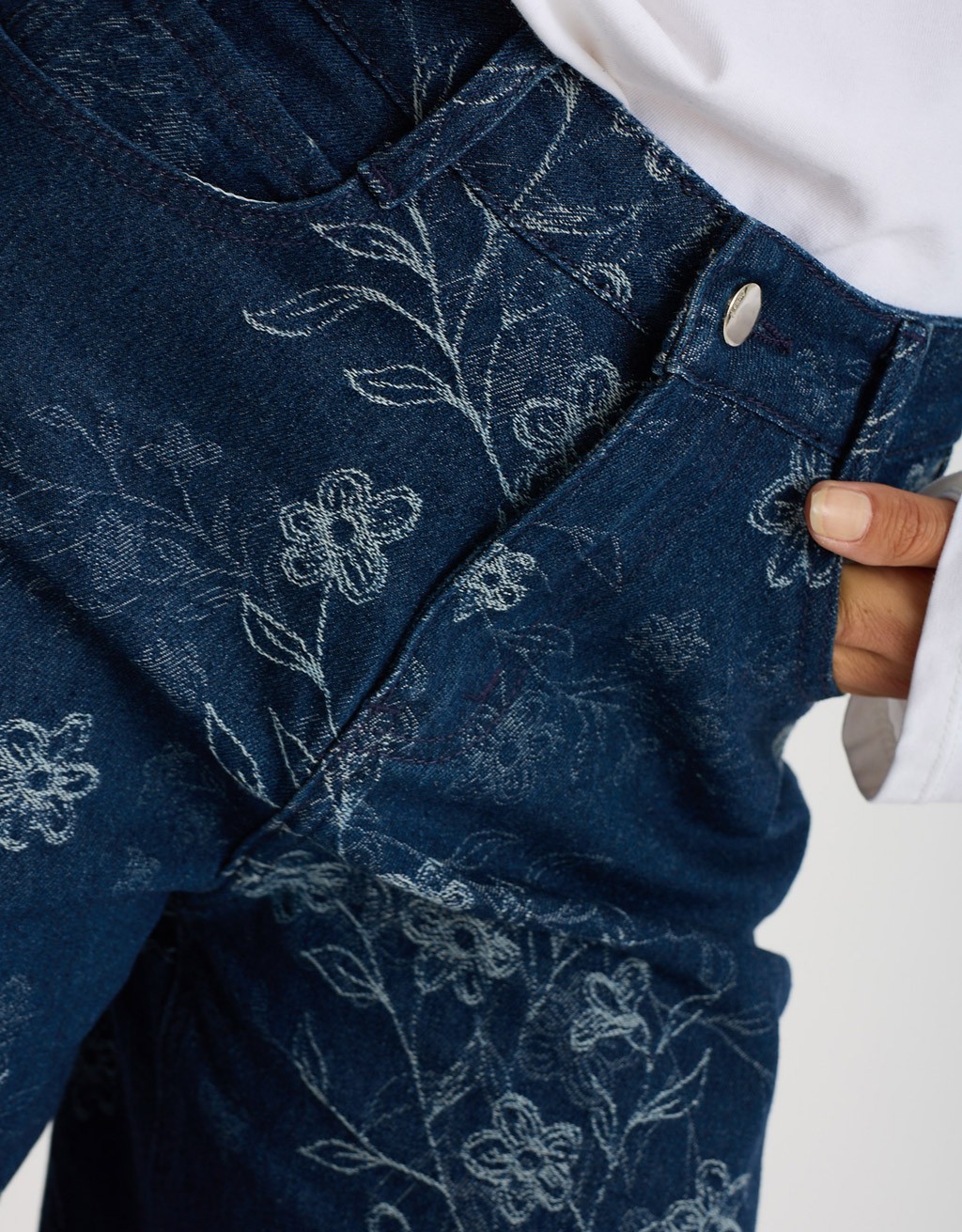 Jeans Baloon Ricamo Floreale