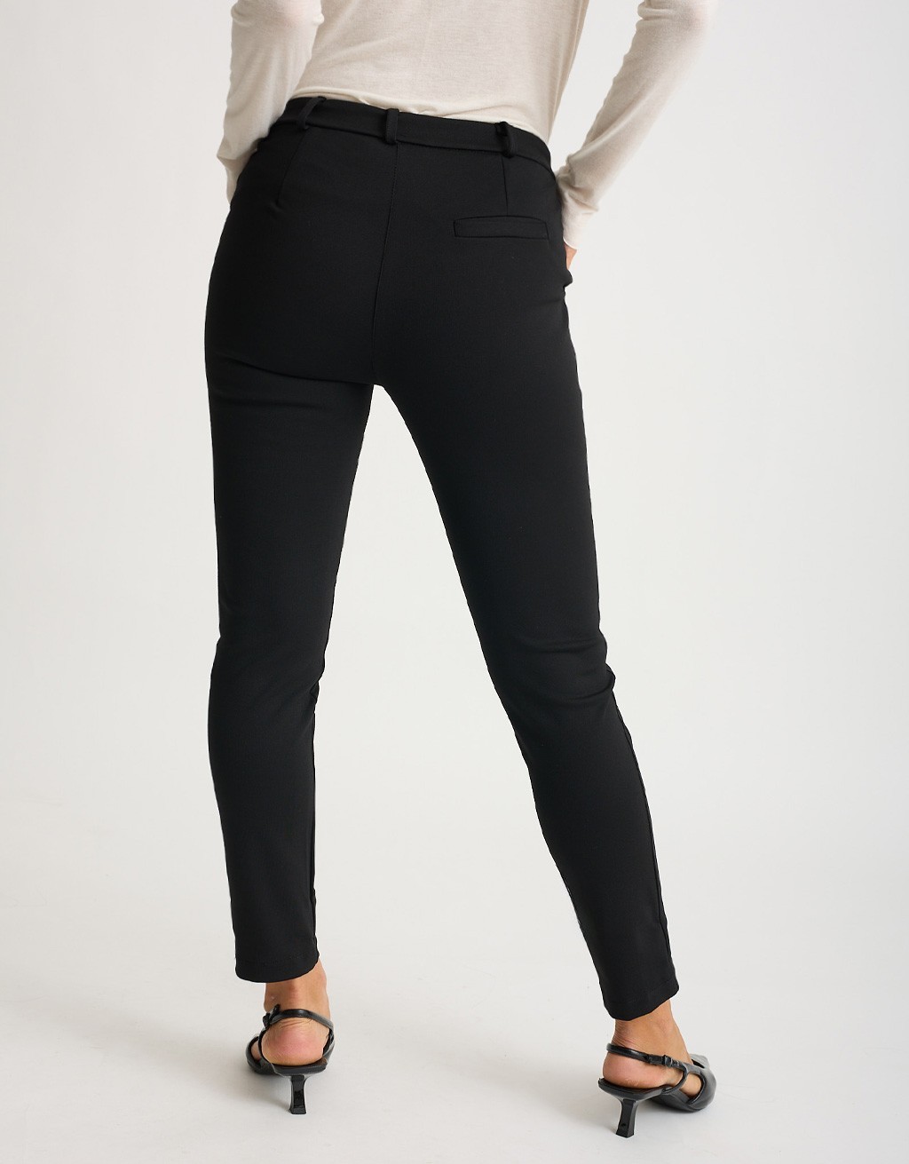 Pantalone Basic Punto Milano