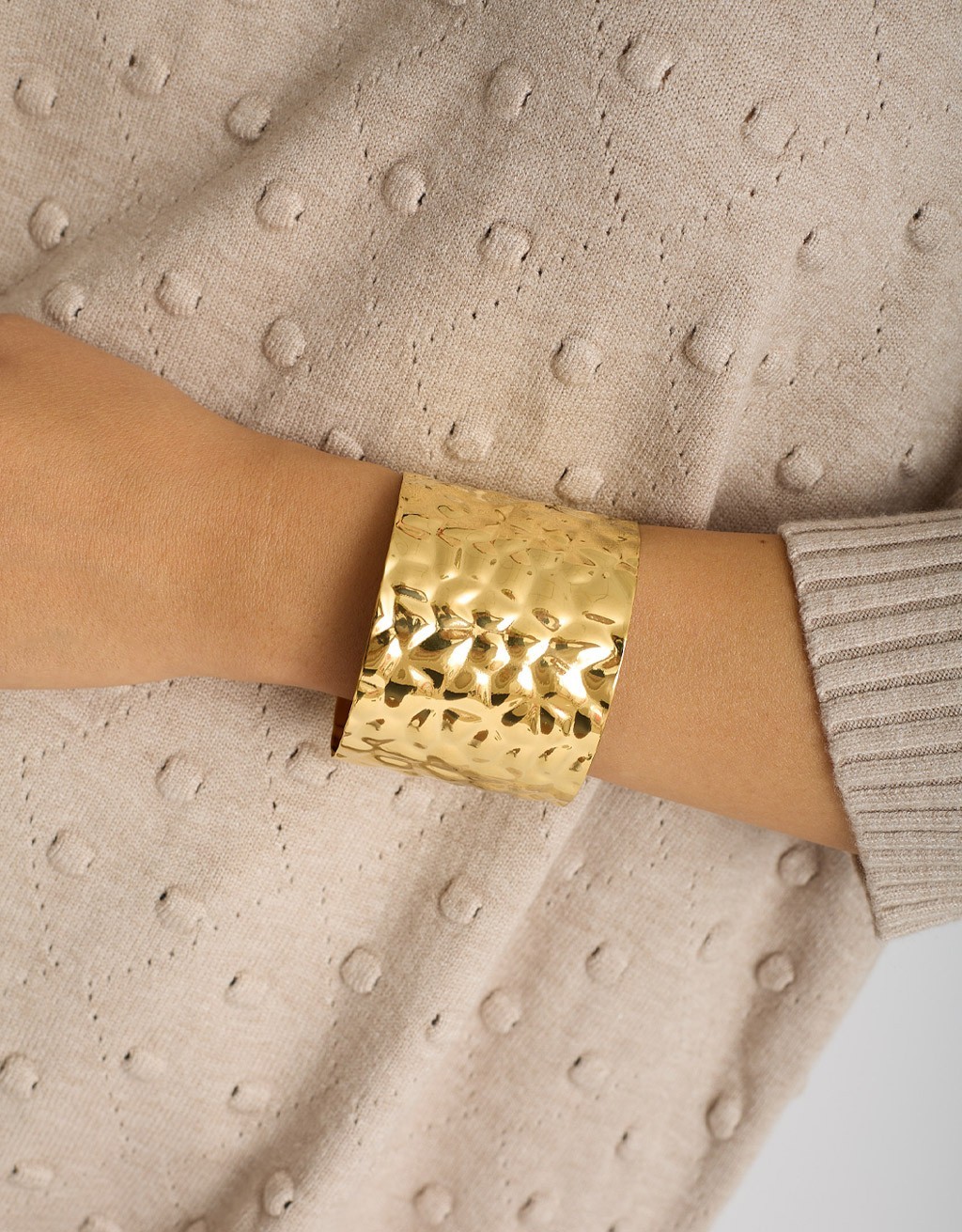 Bracciale Cuffed Martellato