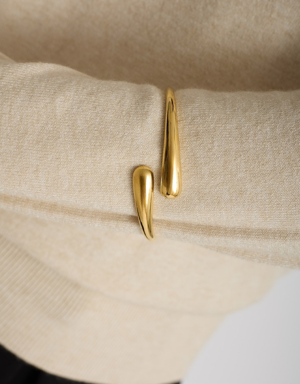Bracciale Rigido Minimal-Chic