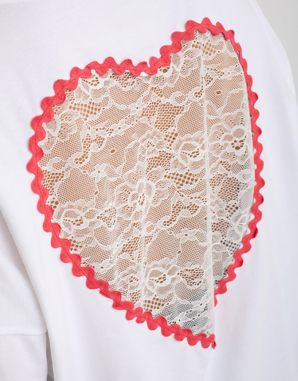 T-shirt over Inserto Cuore Pizzo