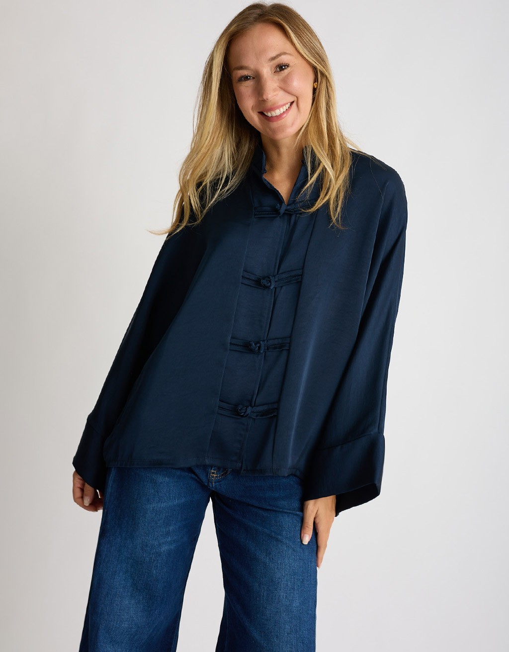Camicia Raso Pesante Over Alamari