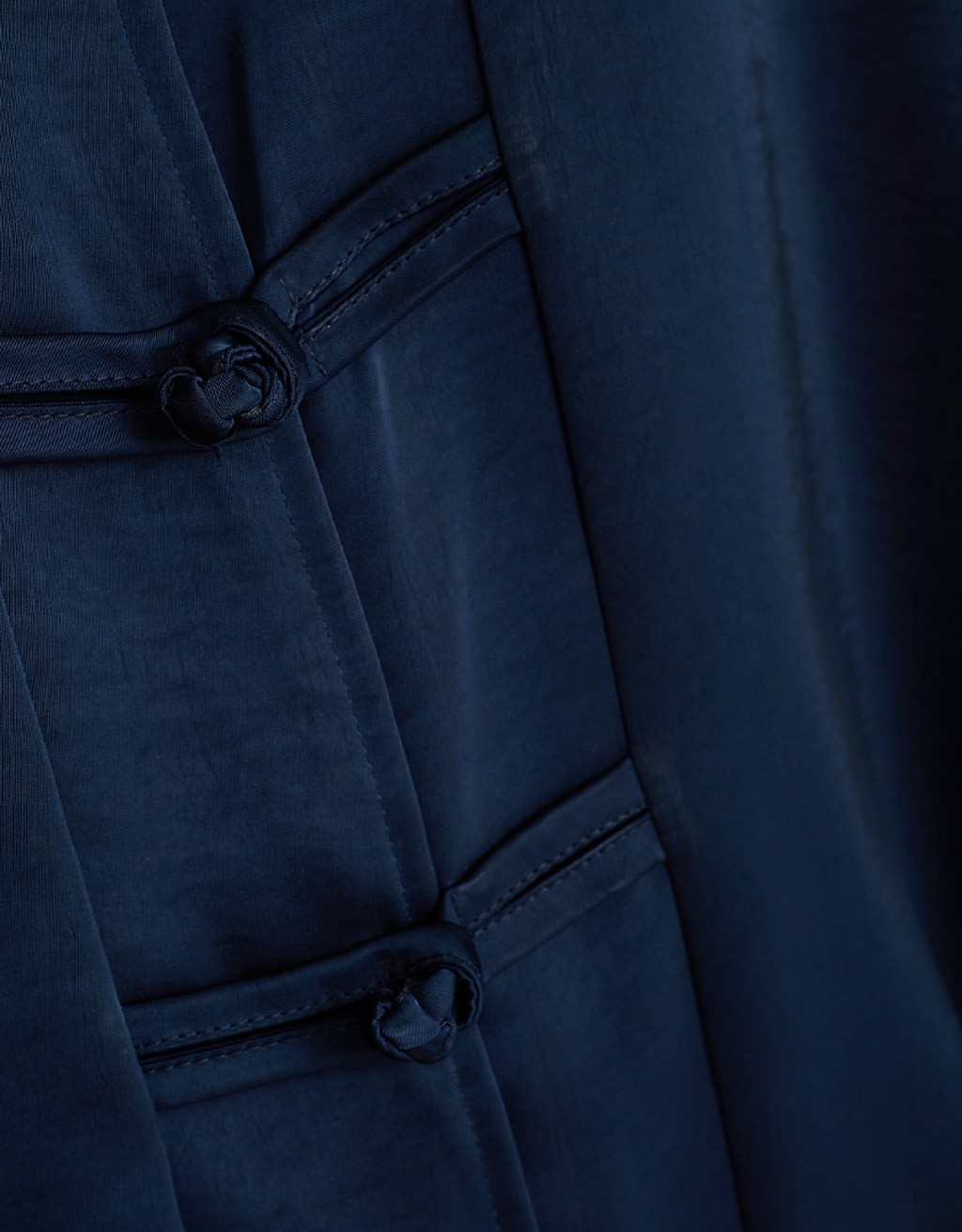 Camicia Raso Pesante Over Alamari