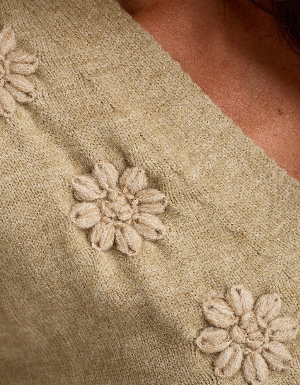 Cardigan Ricami Manica Palloncino