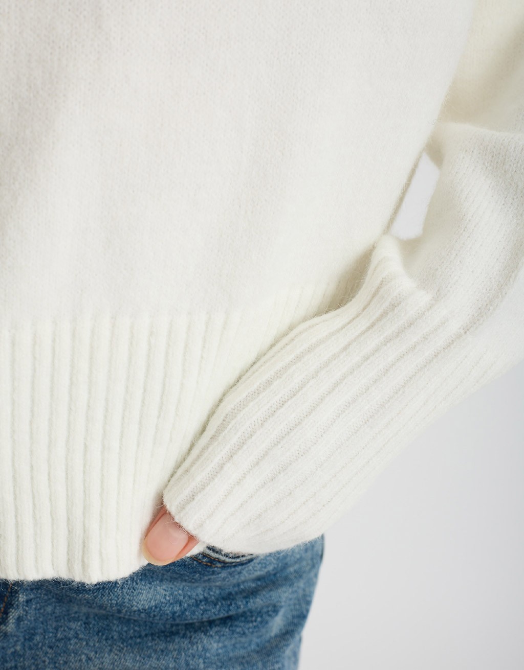 Maglione Ricamo Manica Palloncino